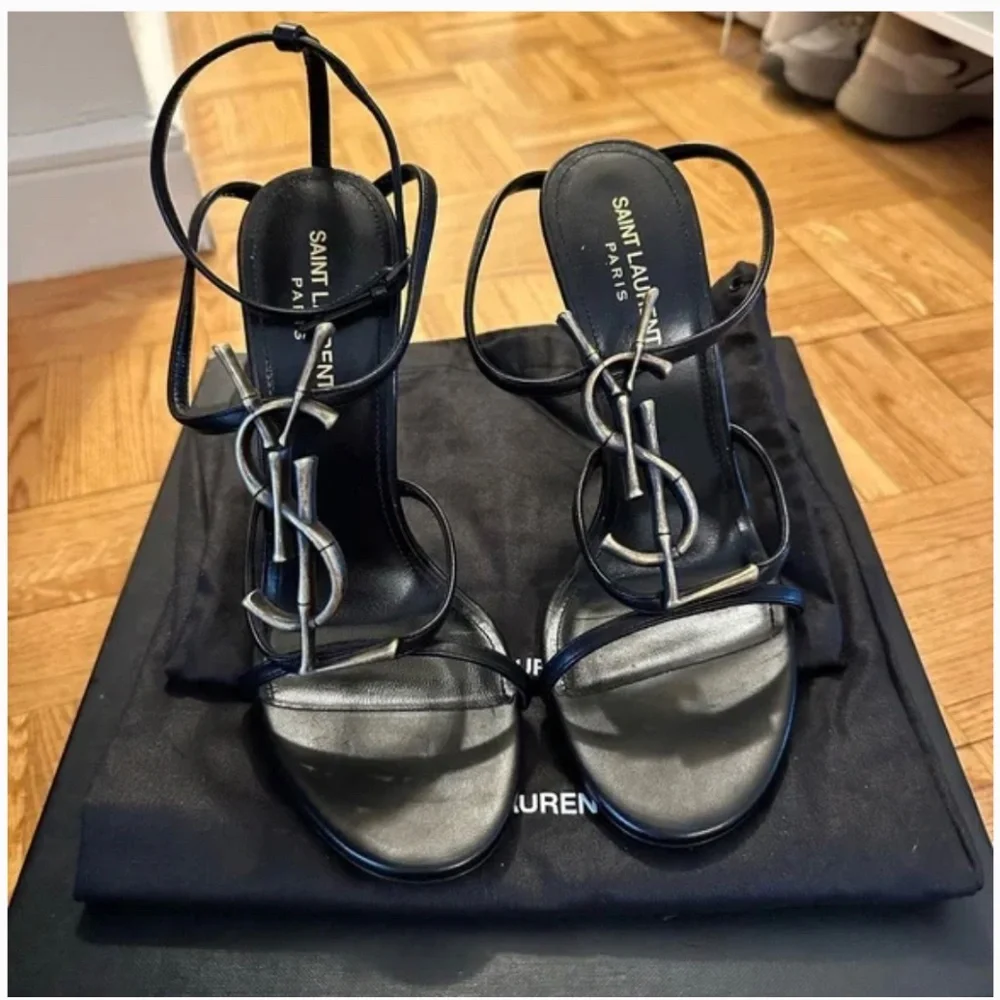 Saint Laurent Black Heels with Gold Logo Accent - Picture 3 of 8